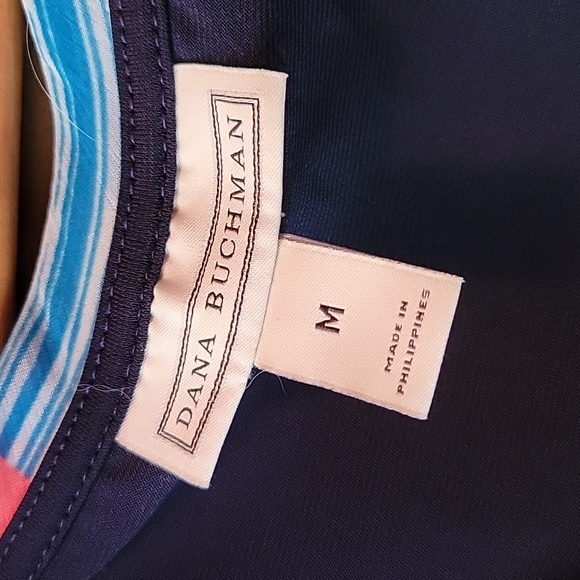 Dana Buchman blouse size medium - Picture 2 of 4